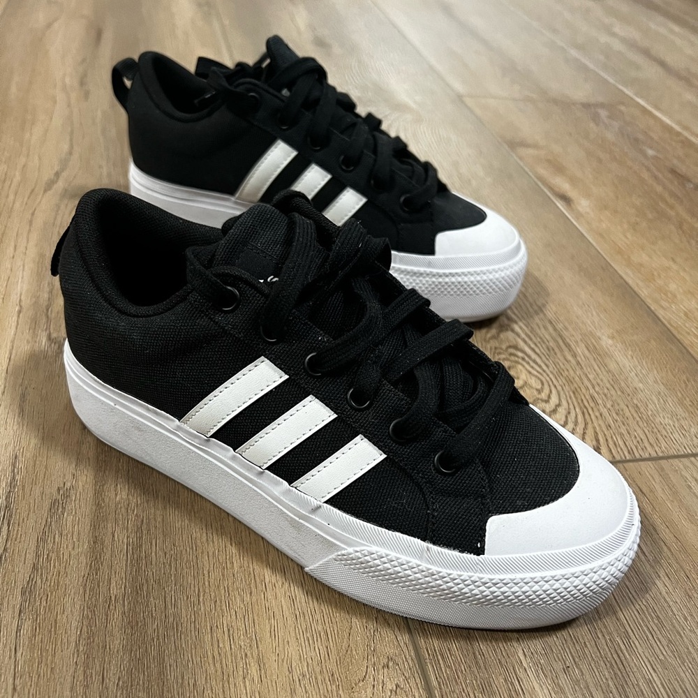 adidas Women's Bravada 2.0 Platform Sneaker